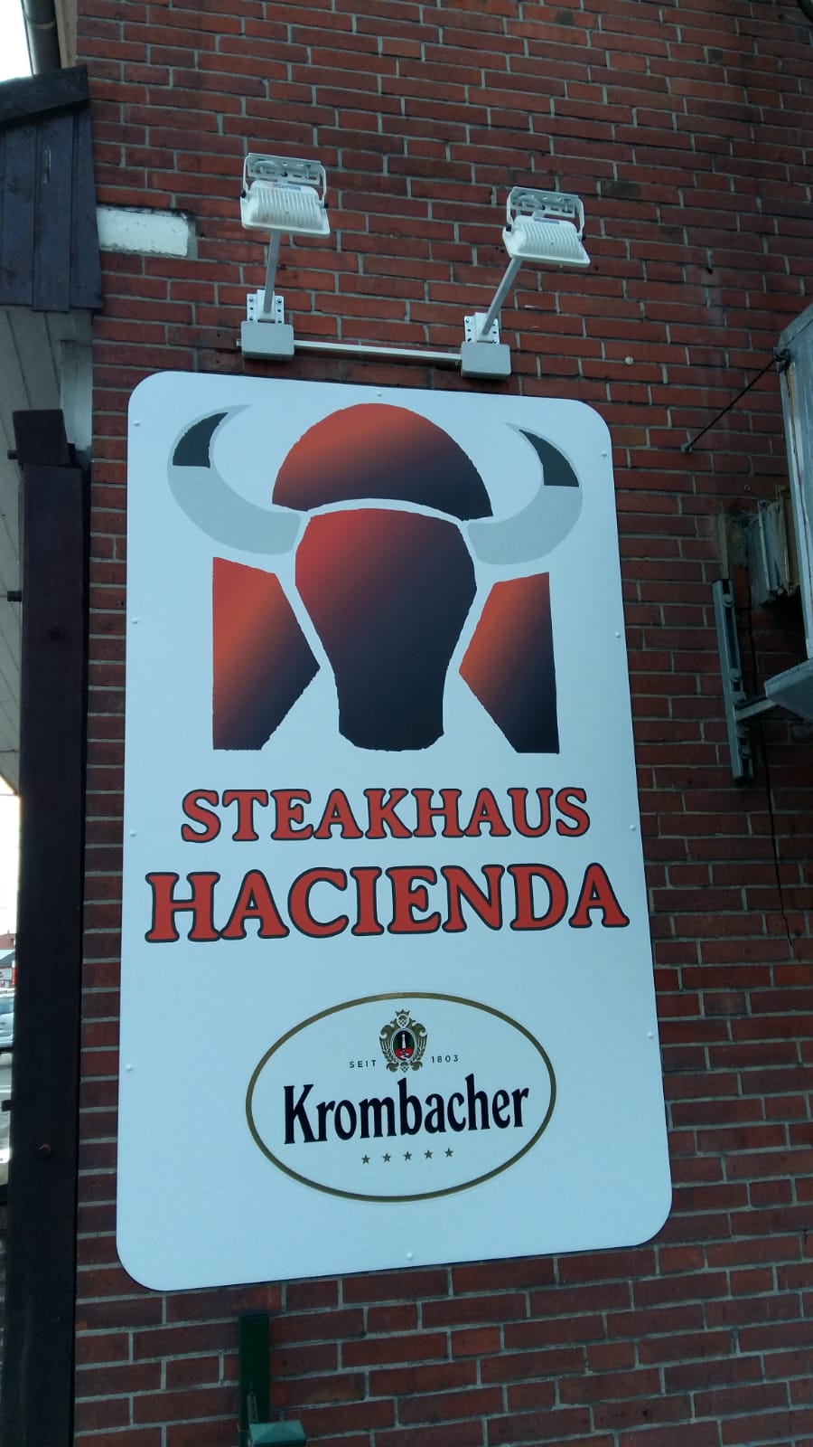 steakhaus-hacienda-emden-schild